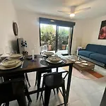 דירה Confortable Rez De Jardin- Terrasse - Parking נרבון