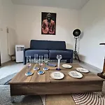 Confortable Rez De Jardin- Terrasse - Parking דירה