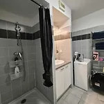 דירה Confortable Rez De Jardin- Terrasse - Parking נרבון