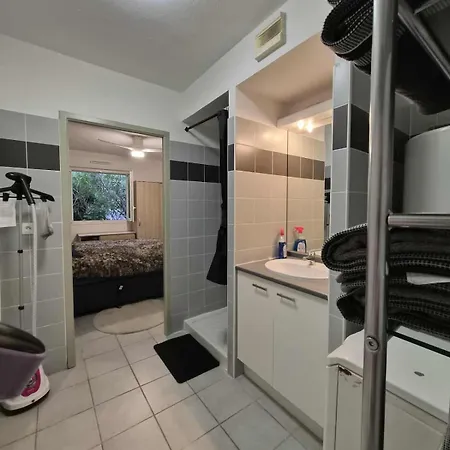 Apartamento Confortable Rez De Jardin- Terrasse - Parking Narbona