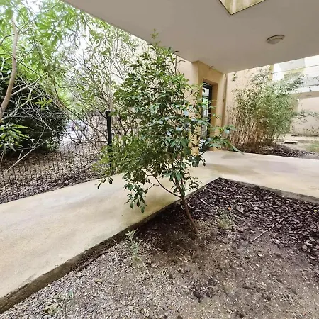 Confortable Rez De Jardin- Terrasse - Parking Apartamento *