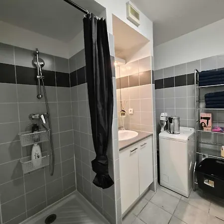Apartamento Confortable Rez De Jardin- Terrasse - Parking Narbona